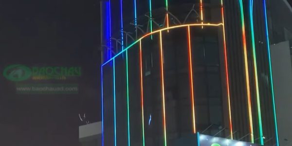 Đèn chiếu sáng Facade tòa nhà Bảo Minh Tower