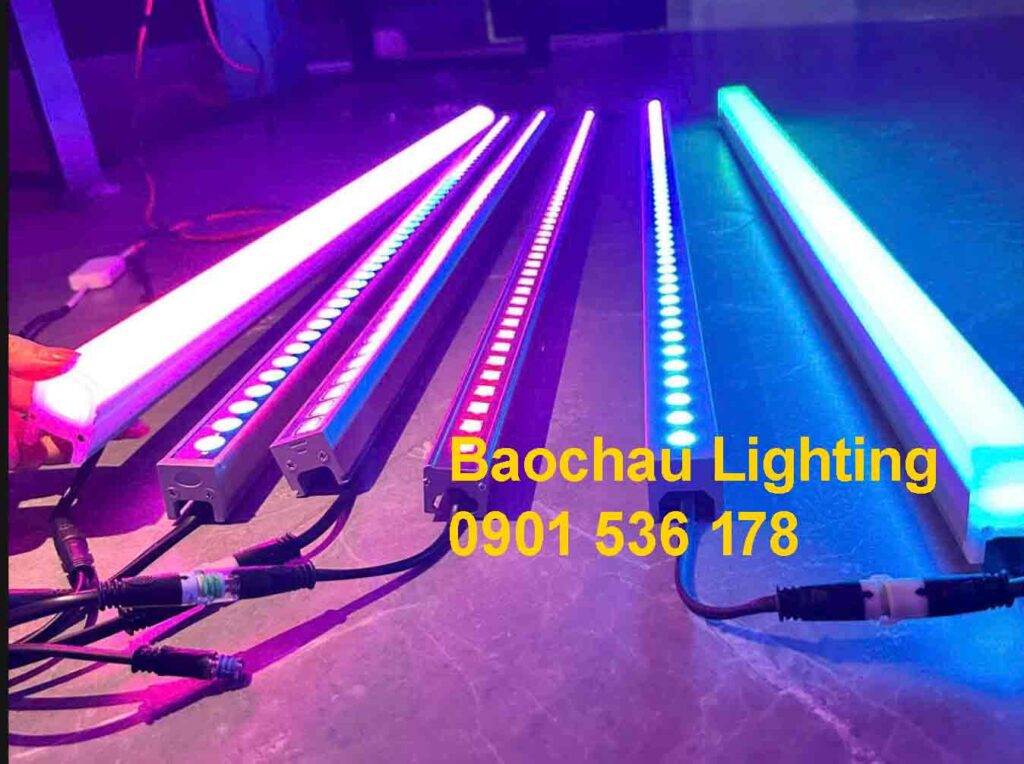 Các dòng đèn Linear LED facade chuẩn IP67 với thiết kế thanh nhôm mảnh mai chuyên dùng để làm LED viền tòa nhà và nhấn mạnh kiến trúc.