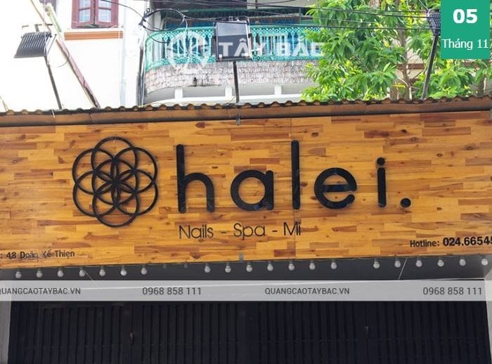 bảng hiệu nail gỗ