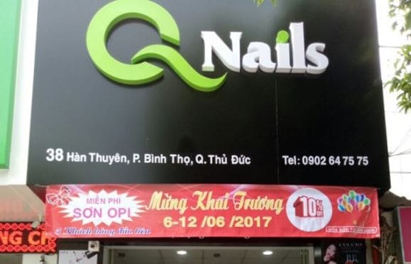 bảng hiệu nail mica 