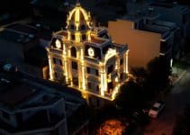 Đèn Chiếu Cột, Đèn Rọi Cột Ngoài Trời: Thắp Sáng Kiến Trúc, Nâng Tầm Không Gian Đèn Chiếu Cột, Đèn Rọi Cột Ngoài Trời: Thắp Sáng Kiến Trúc, Nâng Tầm Không Gian