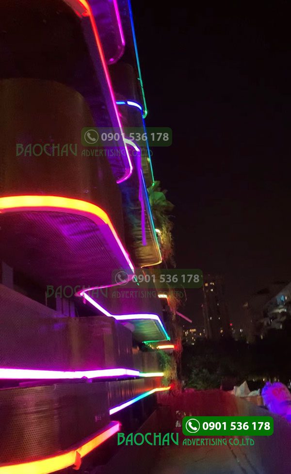 led viền tòa nhà