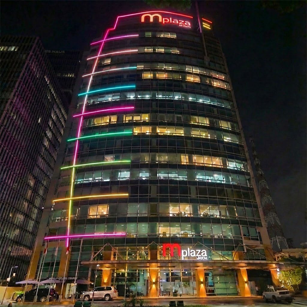 Hệ thống chiếu sáng facade tòa nhà văn phòng hiện đại