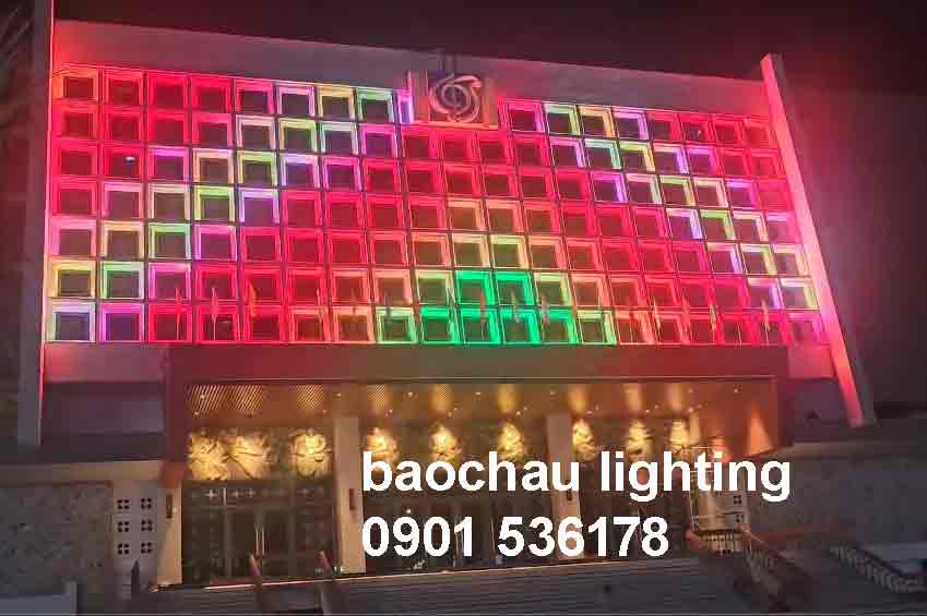 Chiếu sáng mặt dựng bê tông